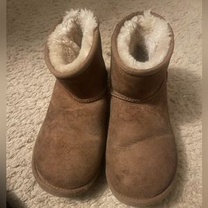Uggs Classic Mini Size 6 Kids